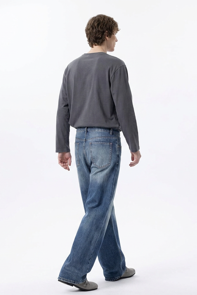Men's Relaxed Straight Leg Jeans