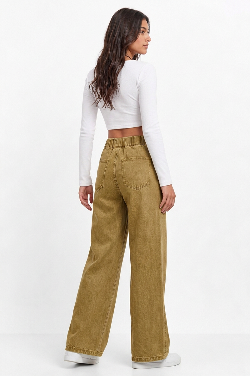 Women's Elastic Waist Wide-Leg Jeans