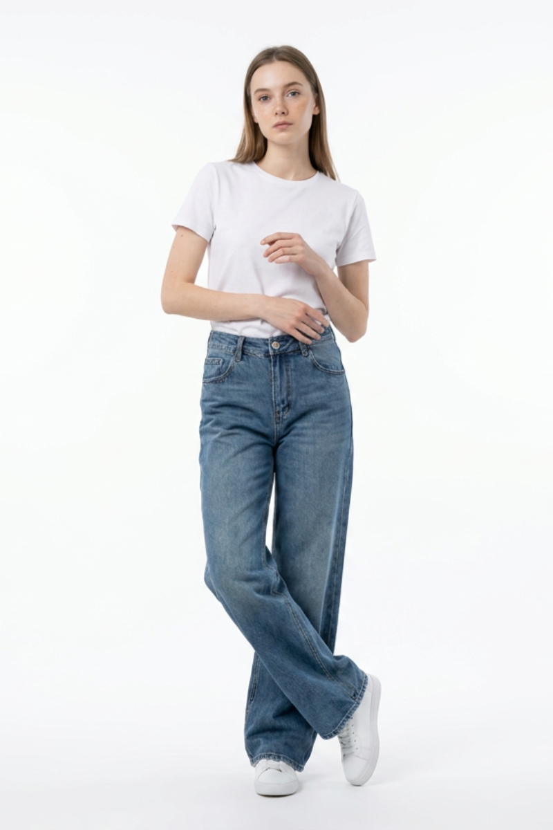 Women's Vintage Wash High Waist Straight Leg Jeans