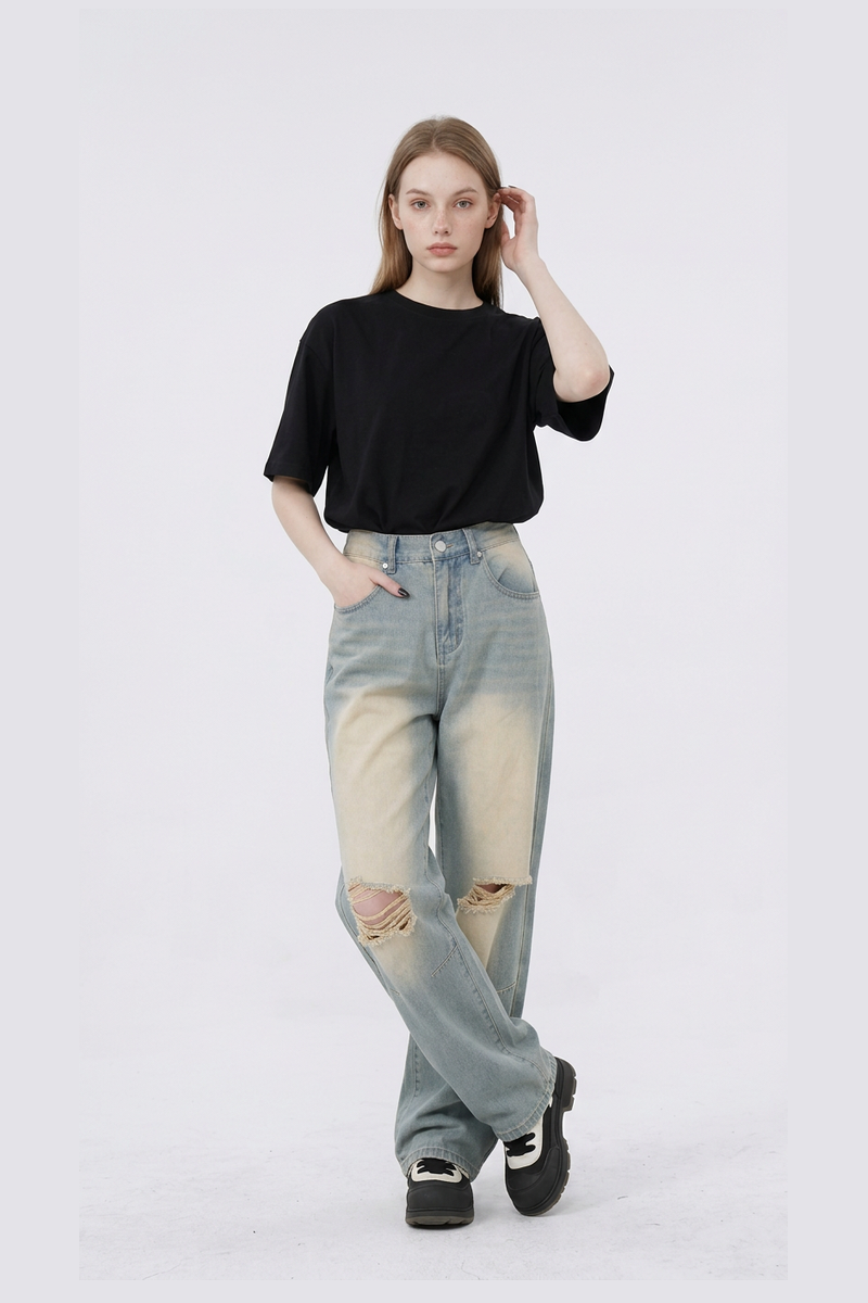 Women's Heavy Wash High Waist Wide Leg Ripped Jeans