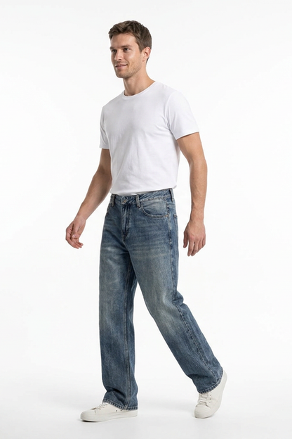 Men's Vintage Wash Relaxed Straight Leg Jeans