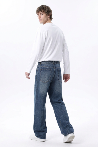 Men's Classic Washed Relaxed Straight Leg Jeans