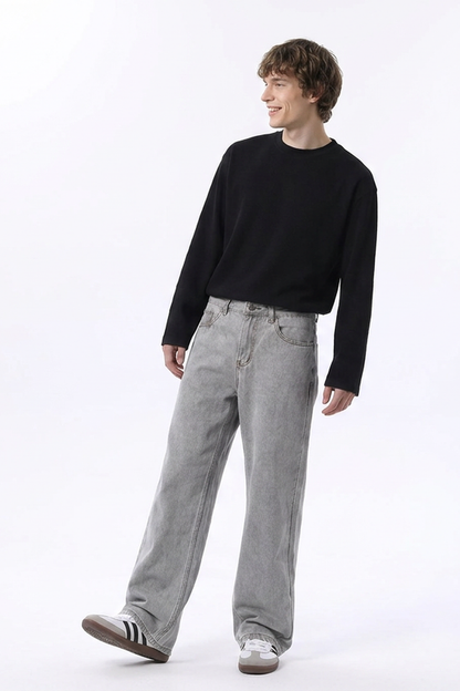 Men's Relaxed Straight Leg Jeansv