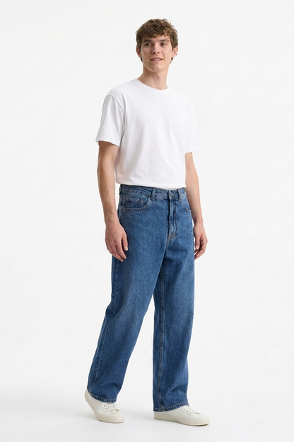 Men's Classic Mid Blue Straight-Leg Jeans