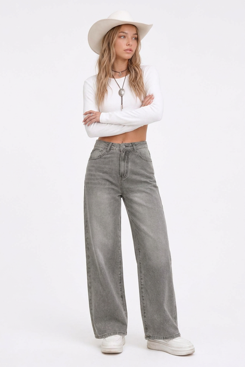 Women's Classic High-Waisted Relaxed Fit Wide-Leg Jeans