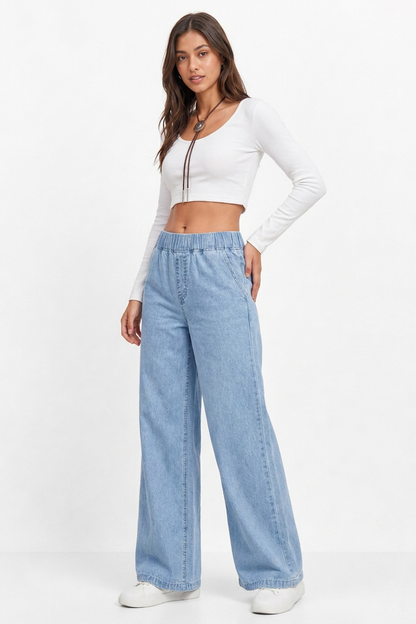 Women's Elastic Waist Wide-Leg Jeans