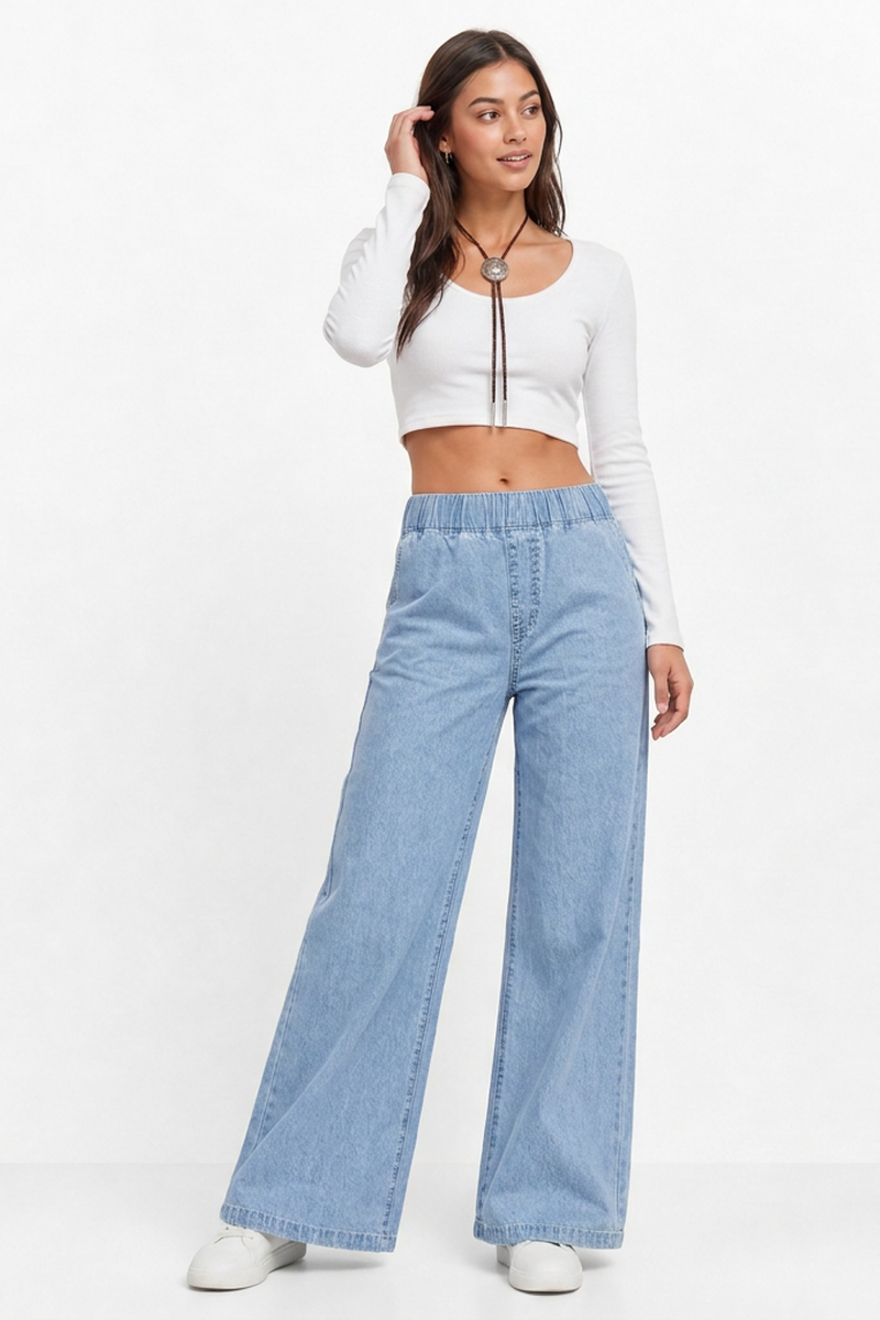 Women's Elastic Waist Wide-Leg Jeans