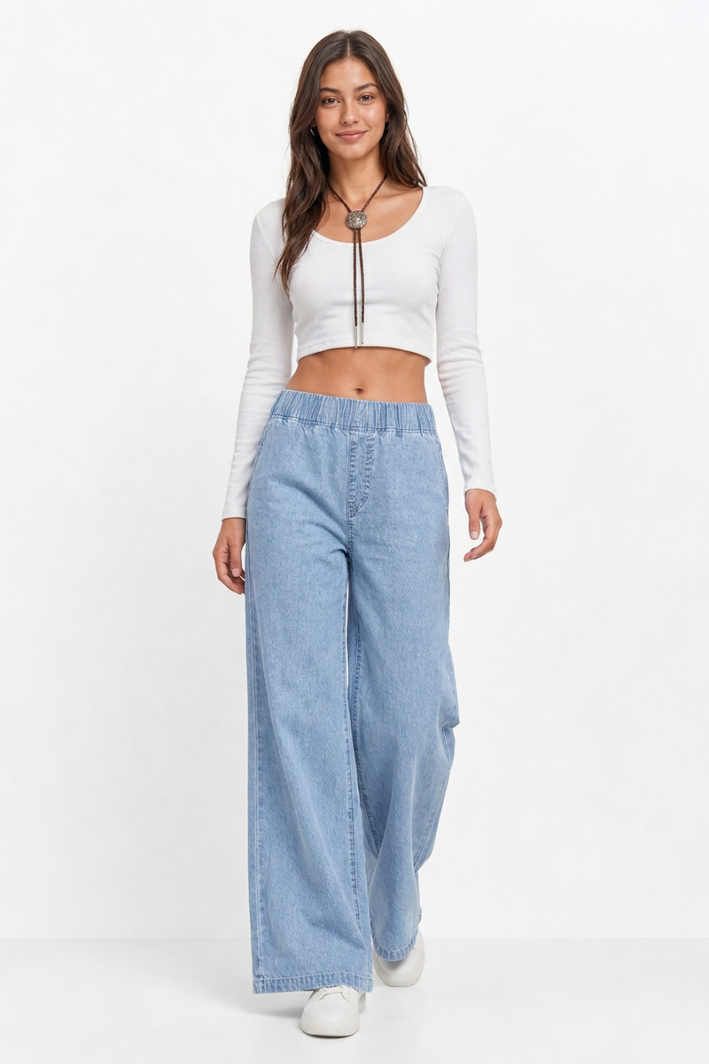 Women's Elastic Waist Wide-Leg Jeans