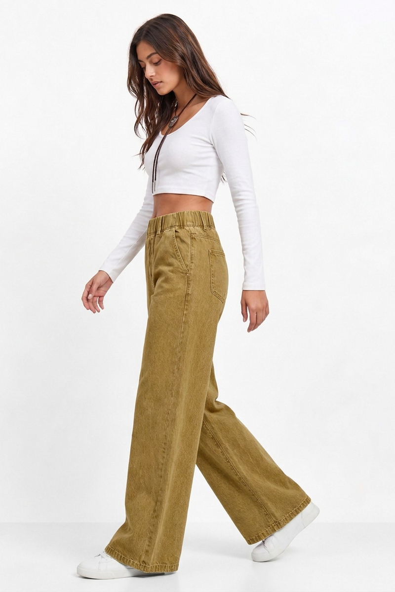 Women's Elastic Waist Wide-Leg Jeans