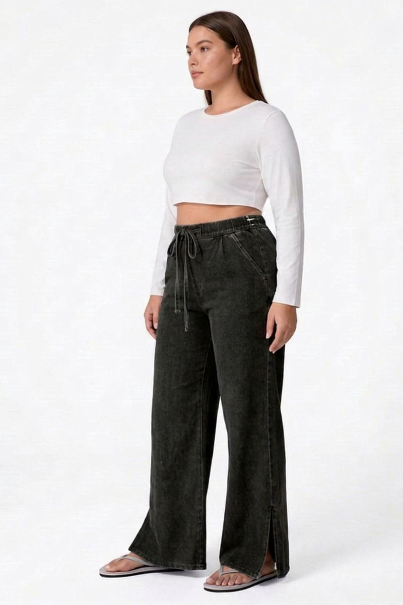 Women's Drawstring Wide-Leg Jeans